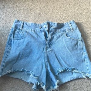 Cloud Ten Jean Shorts